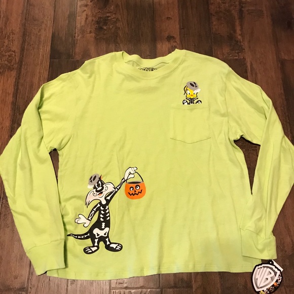 Warner Bros. Tops - NWT Looney Tunes Long Sleeve Shirt